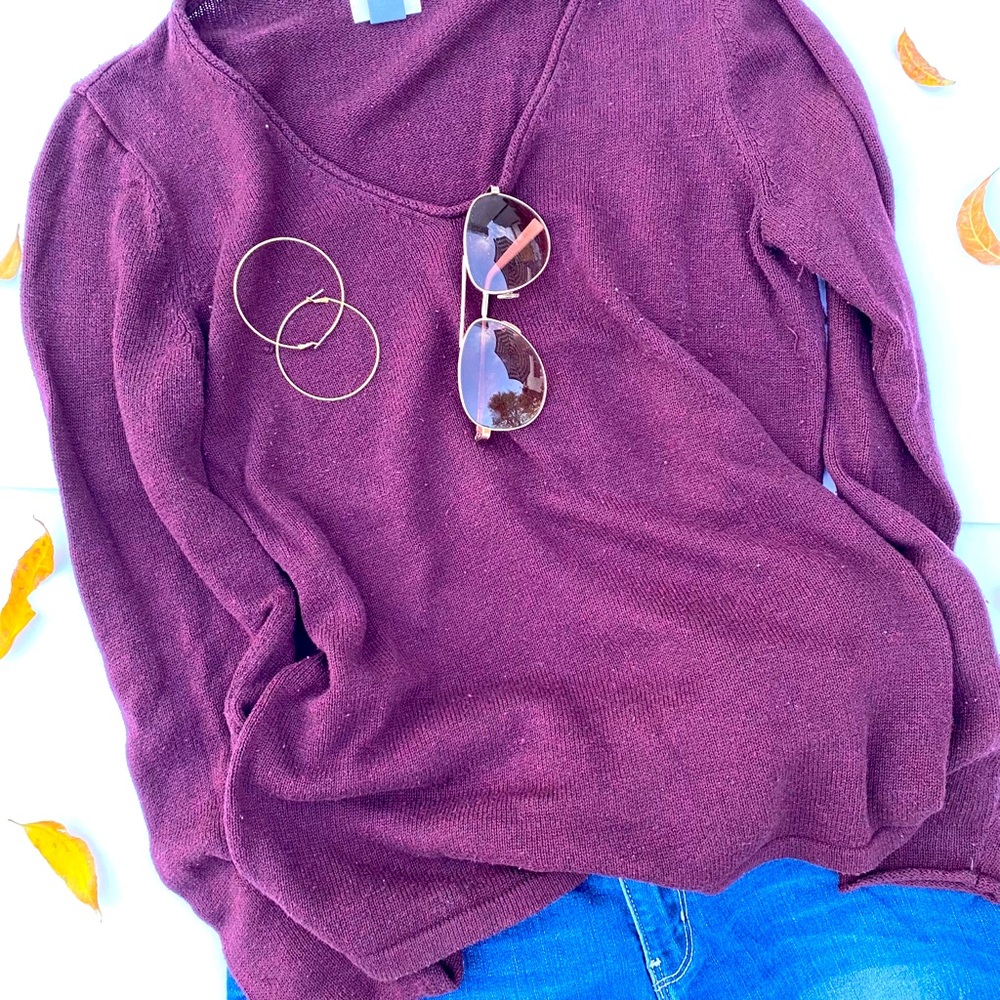 Oldie but goodie V-neck Cardigan